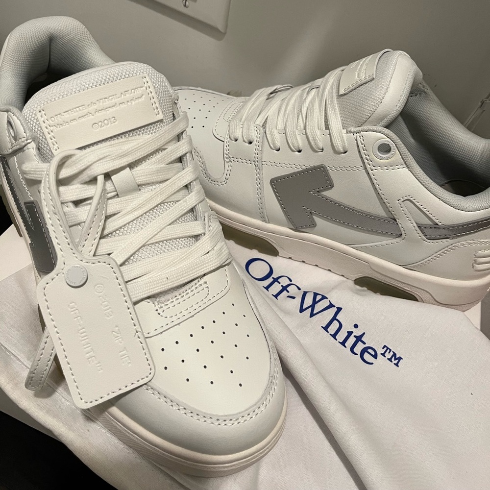 OFF WHITE OUT OF OFFICE SNEAKERS (SILVER)